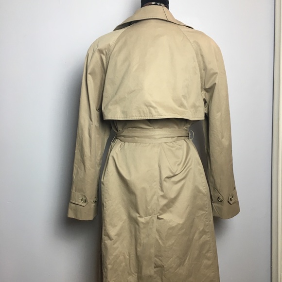 London Fog Trench Coat ❄️ - Picture 4 of 6